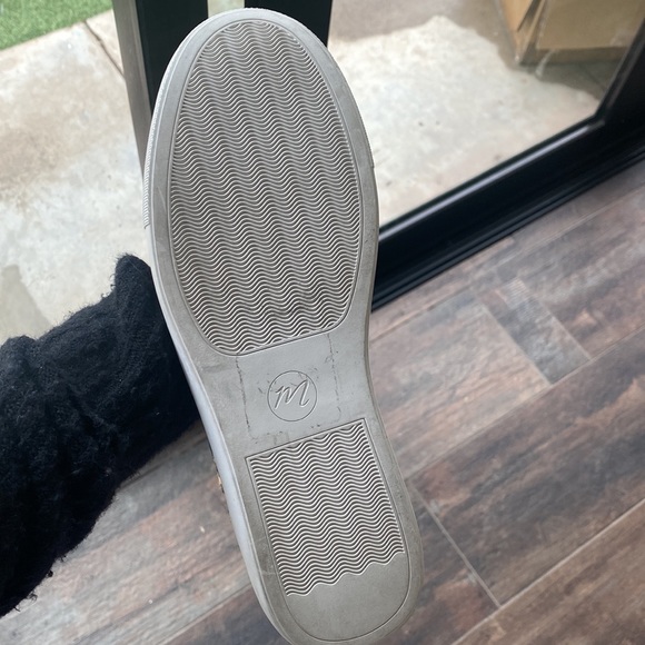 Matisse cheetah fur printed high tops. - Picture 3 of 3